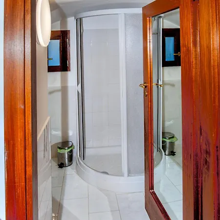 Casa Aristide 住宿加早餐酒店 圣安吉洛