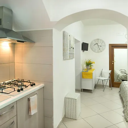 Casa Aristide 住宿加早餐酒店 圣安吉洛