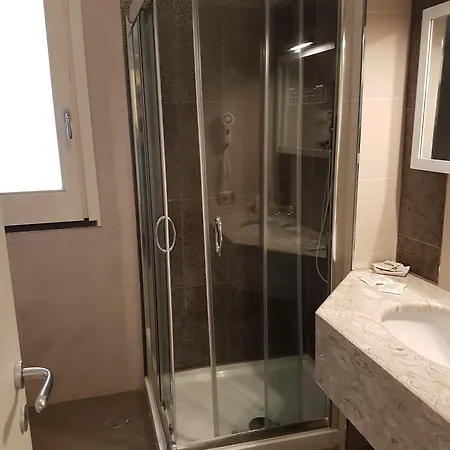 Casa Aristide 住宿加早餐酒店 4*