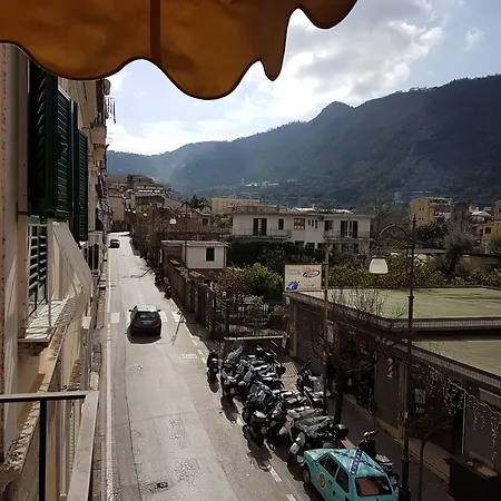 Casa Aristide 住宿加早餐酒店 4*