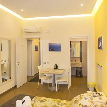 Casa Aristide 住宿加早餐酒店 4*