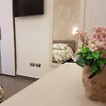 Casa Aristide לינה וארוחת בוקר 4*