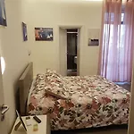Casa Aristide לינה וארוחת בוקר