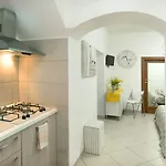 Casa Aristide לינה וארוחת בוקר סן אנג'לו