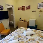Casa Aristide Bed & Breakfast 4*